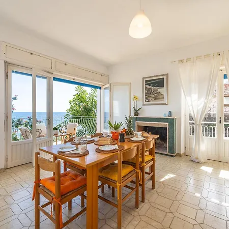 Casa Fronte Casa vacanze