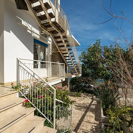Casa Fronte Casa de Férias *