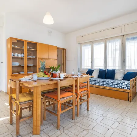 Casa Fronte *