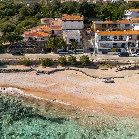 Casa Fronte Casa de Férias *