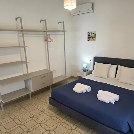 Casa Fronte بيت للعطل